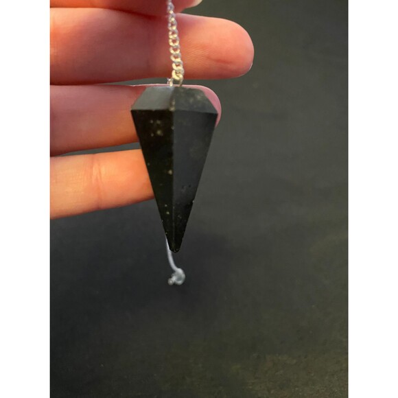 Black Tourmaline crystal pendulum on silver chain with Quartz bead - Picture 4 of 7